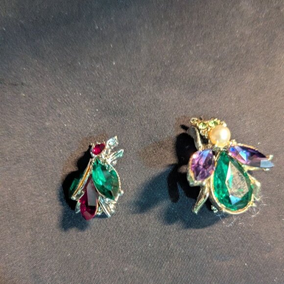 Vintage Bug-Inspired Rhinestone Brooch Set  Silver-Tone Purple Green Jewel Accen - Picture 4 of 10